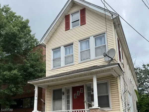 $338,000 | 85 Veterans Memorial Drive East, Somerville, NJ 08876