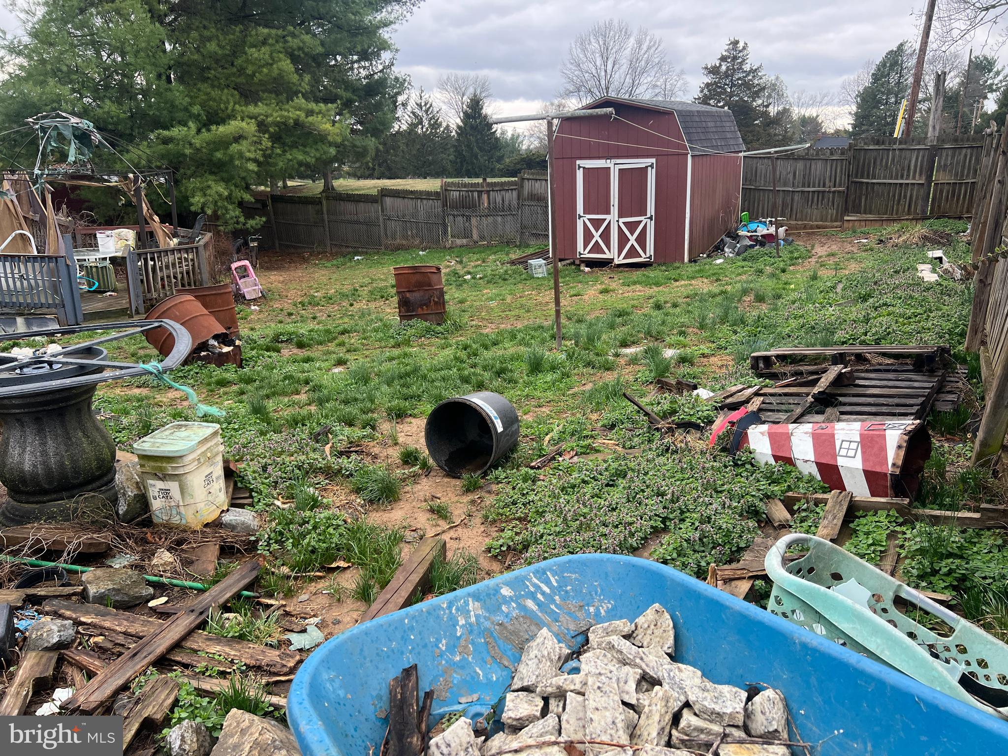 11838 Patrick Road Hagerstown, MD 21742 - Photo 5 of 14 a view of a chairs and table in backyard