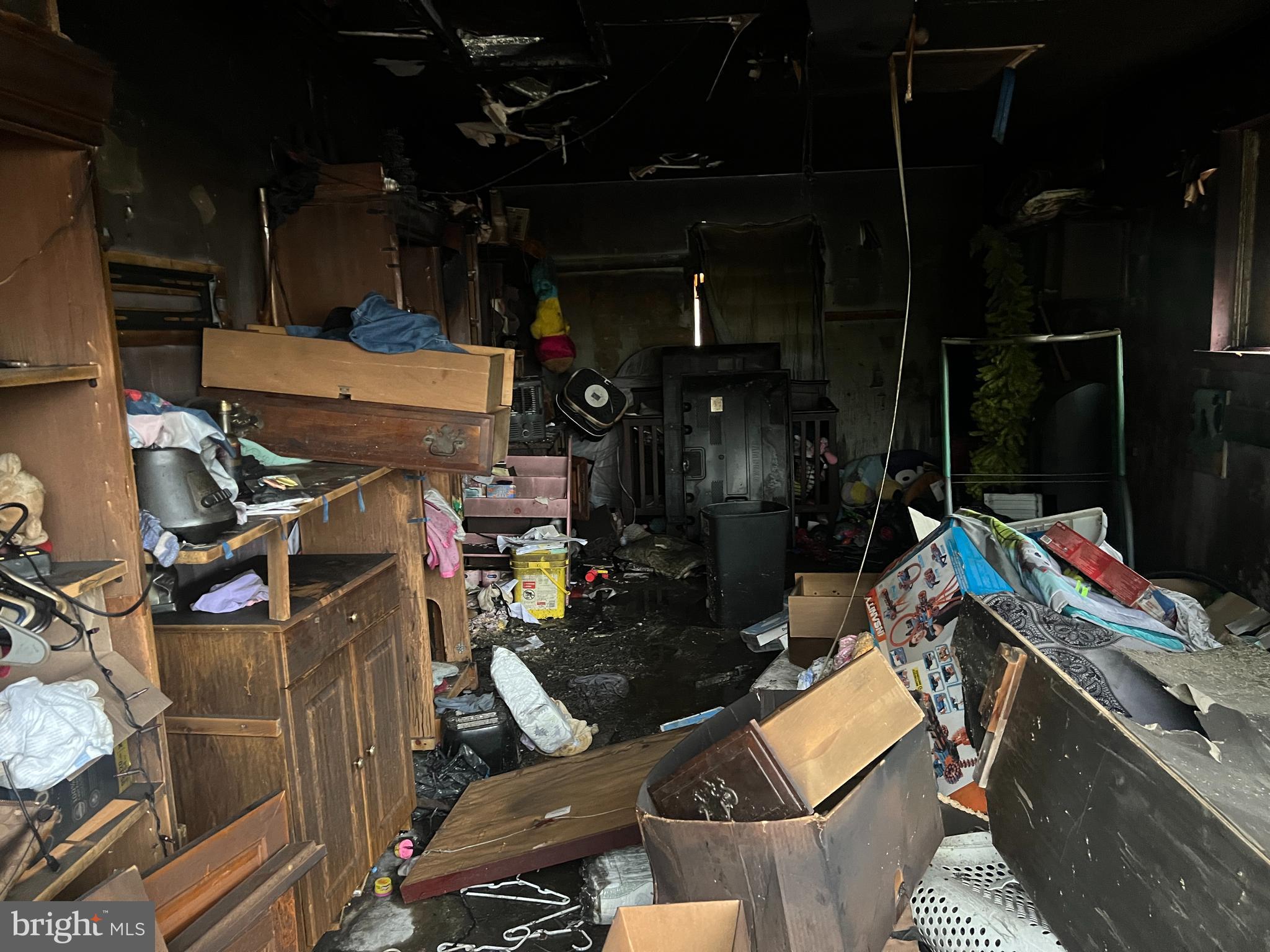 11838 Patrick Road Hagerstown, MD 21742 - Photo 6 of 14 a view of a room with gym equipment