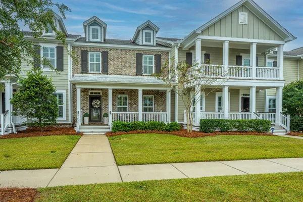 $625,000 | 3435 Yarmouth Drive, Mount Pleasant, SC 29466