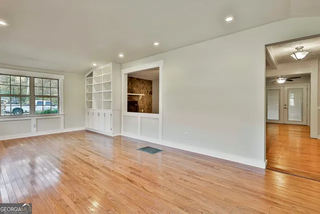 $329,000 | 218 Quail Drive, Zebulon, GA 30295