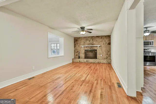 $329,000 | 218 Quail Drive, Zebulon, GA 30295