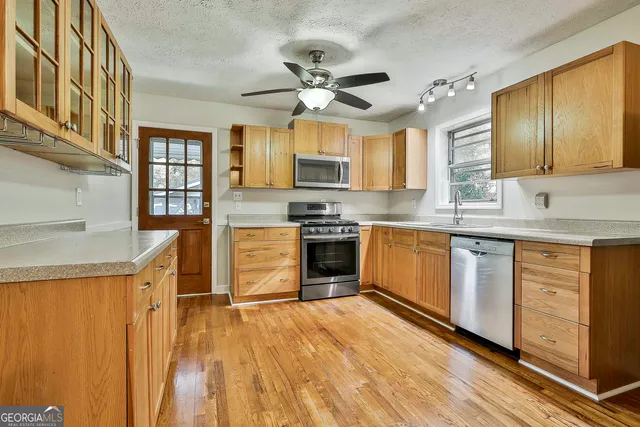 $329,000 | 218 Quail Drive, Zebulon, GA 30295