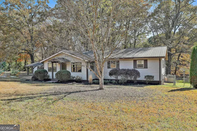 $329,000 | 218 Quail Drive, Zebulon, GA 30295
