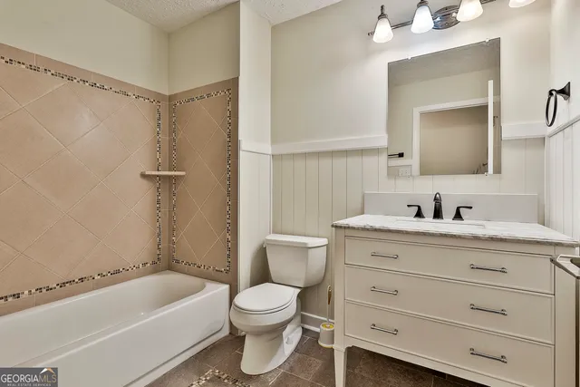 $329,000 | 218 Quail Drive, Zebulon, GA 30295