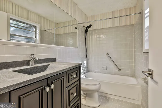 $329,000 | 218 Quail Drive, Zebulon, GA 30295