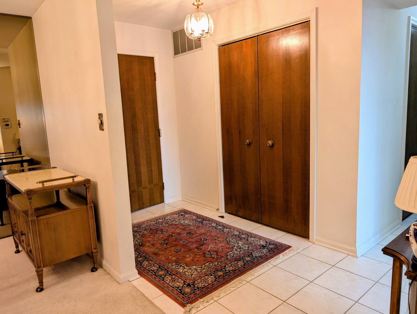 9558 Gross Point Road, Unit A406 Skokie, IL 60076 - Photo 4 of 24