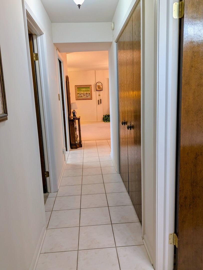 9558 Gross Point Road, Unit A406 Skokie, IL 60076 - Photo 10 of 24