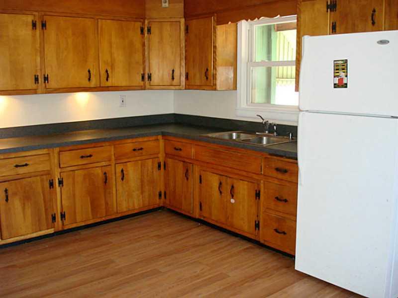14 Maple Street Muse, PA 15350 - Photo 5 of 11 Kitchen.