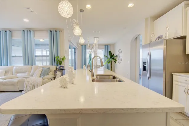 $699,000 | 1132 Wood Dale Circle, Oviedo, FL 32765