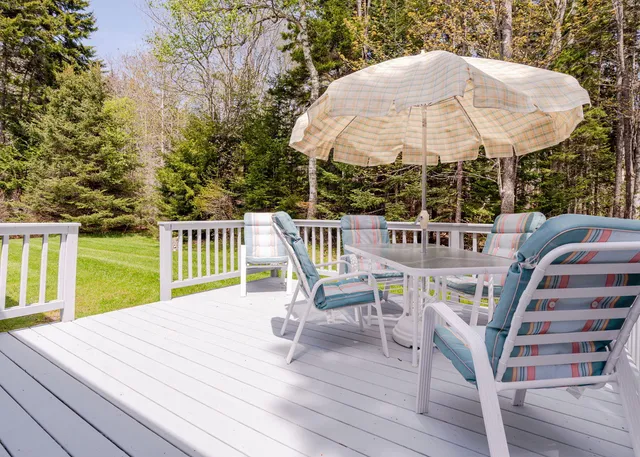 $875,000 | 20 Ocean Side Lane, Bristol, ME 04554