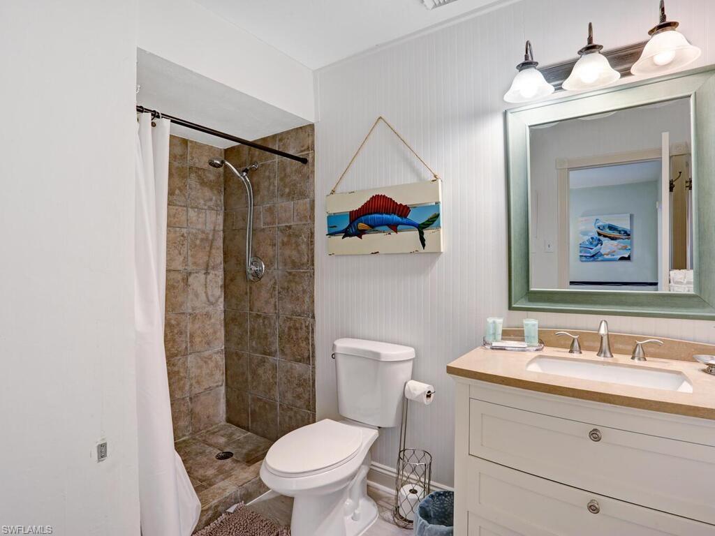 856 98th Avenue North Naples, FL 34108 - Photo 17 of 28