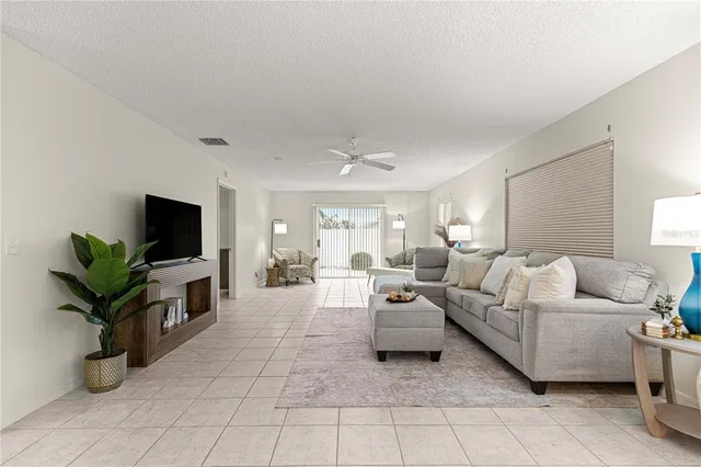 $315,000 | 3024 Macon Court, The Villages, FL 32162