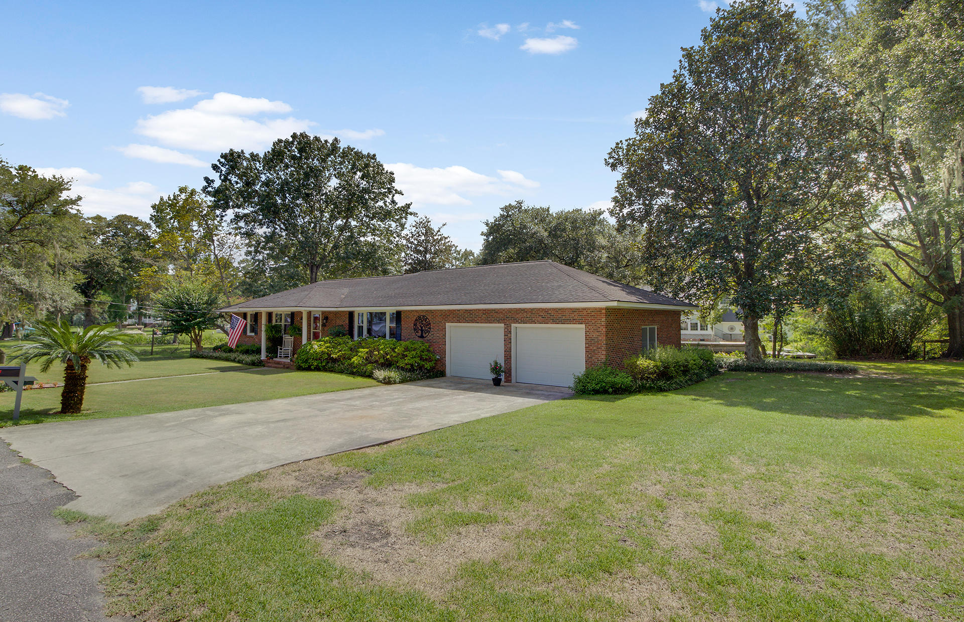 1828 State Rd S-8-560 Moncks Corner, SC 29461 - Photo 4 of 53 2