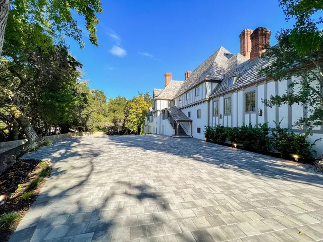 $68,000 | 85 Fagan Drive, Hillsborough, CA 94010