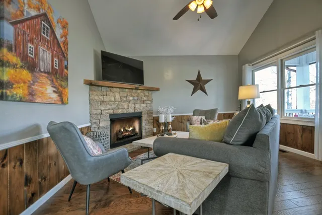 $2,250 | 92 Asbury Street, Epworth, GA 30541