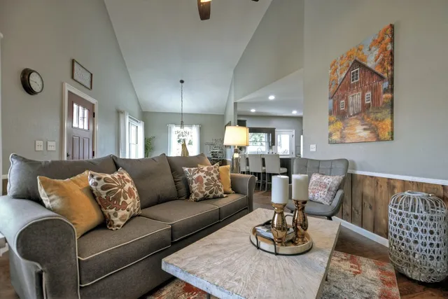 $2,250 | 92 Asbury Street, Epworth, GA 30541