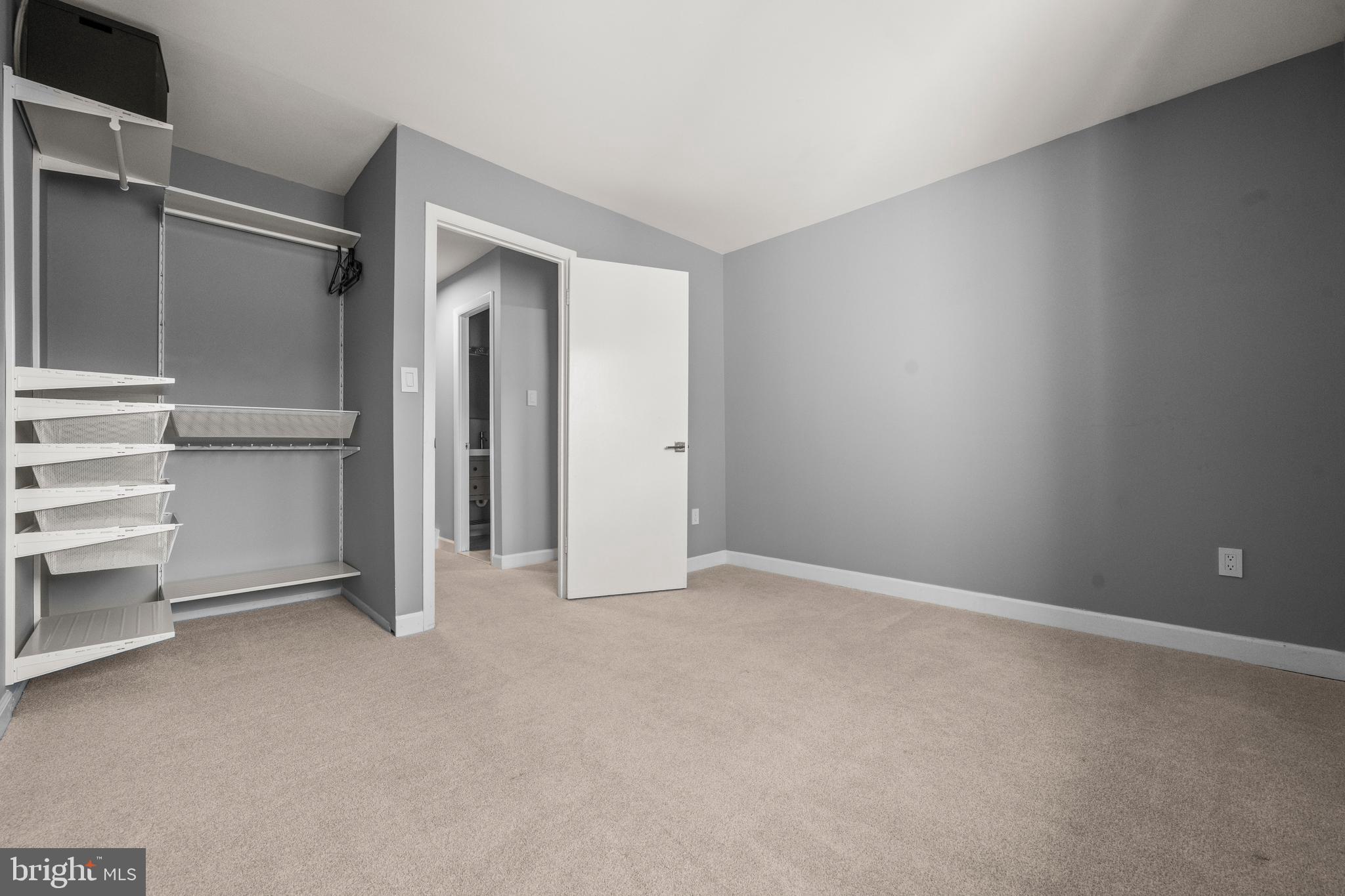 2152 Glencourse Lane Reston, VA 20191 - Photo 25 of 52 a view of an empty room