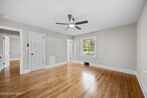 $385,000 | 1401 Greenville Boulevard Southeast, Greenville, NC 27858