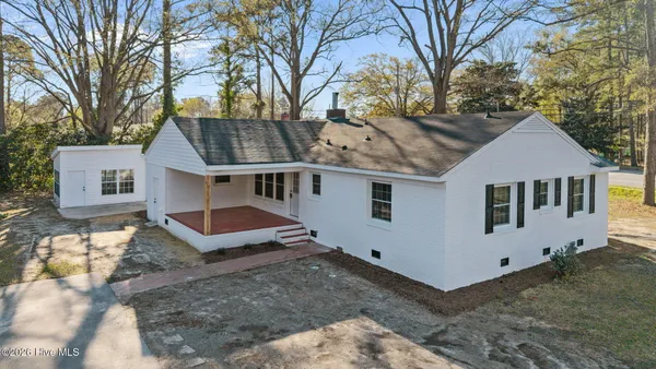 $385,000 | 1401 Greenville Boulevard Southeast, Greenville, NC 27858