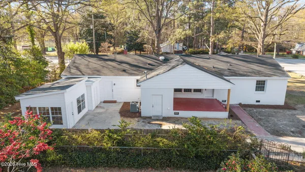 $385,000 | 1401 Greenville Boulevard Southeast, Greenville, NC 27858