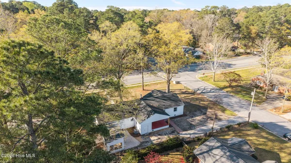 $385,000 | 1401 Greenville Boulevard Southeast, Greenville, NC 27858