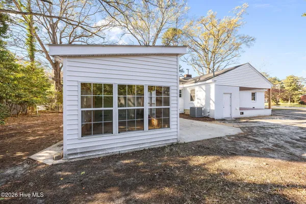 $385,000 | 1401 Greenville Boulevard Southeast, Greenville, NC 27858