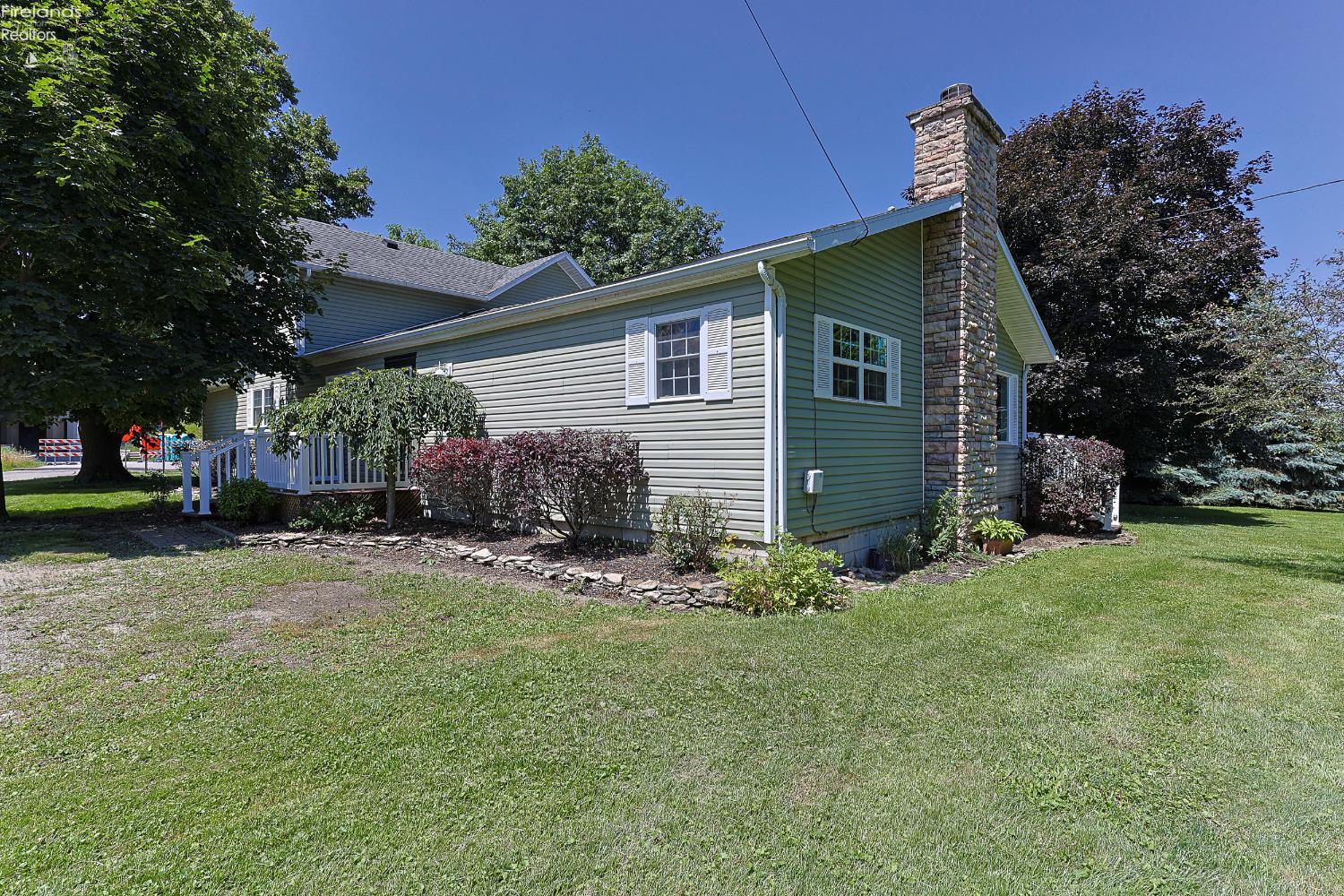 4315 Harris Road Sandusky, OH 44870 - Photo 3 of 62 Gallery Image 3