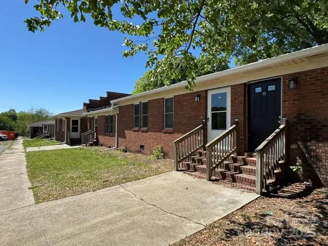 $1,550 | 19612 Oak Street, Unit 7, Cornelius, NC 28031