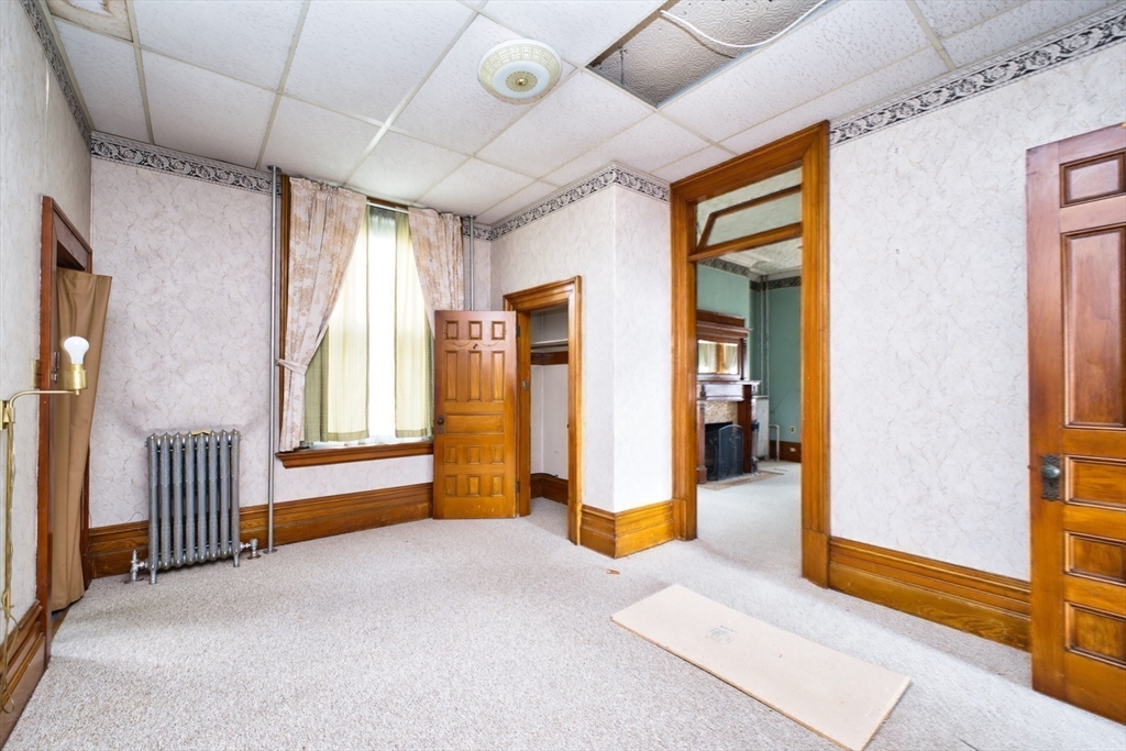 529 Eastern Avenue Fall River, MA 02723 - Photo 21 of 32