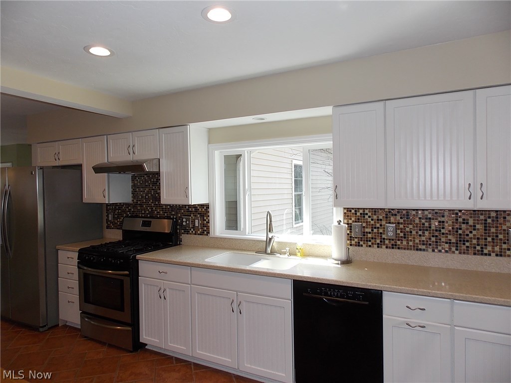 3786 Eastern Road Barberton, OH 44203 - Photo 8 of 24 Gallery Image 8