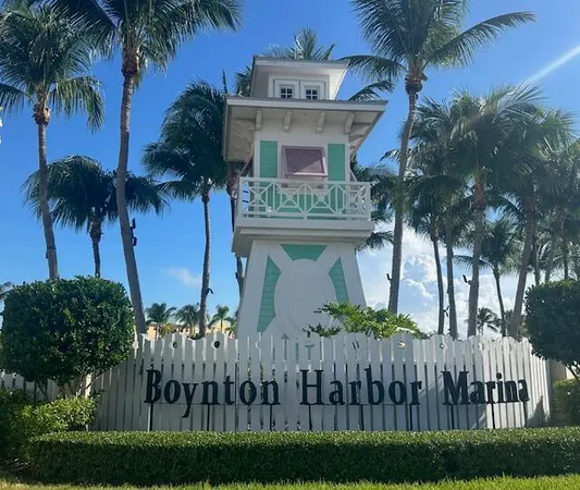 $2,995 | 640 Oak Street, Boynton Beach, FL 33435