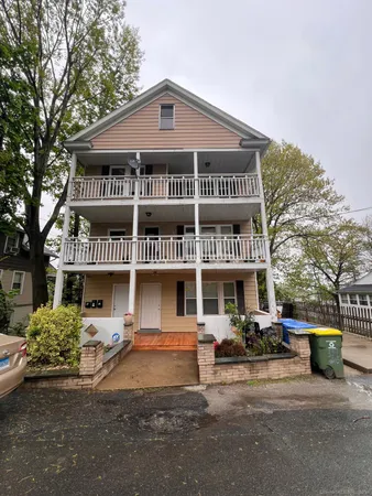 $1,600 | 337 Wilson Street, Waterbury, CT 06708