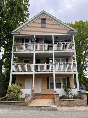 $1,600 | 337 Wilson Street, Waterbury, CT 06708