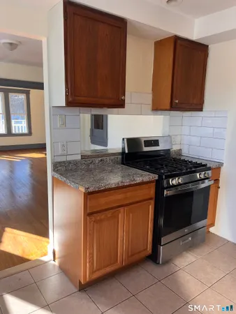 $1,600 | 337 Wilson Street, Waterbury, CT 06708