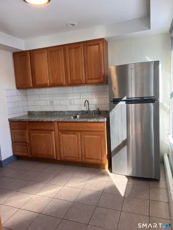 $1,600 | 337 Wilson Street, Waterbury, CT 06708