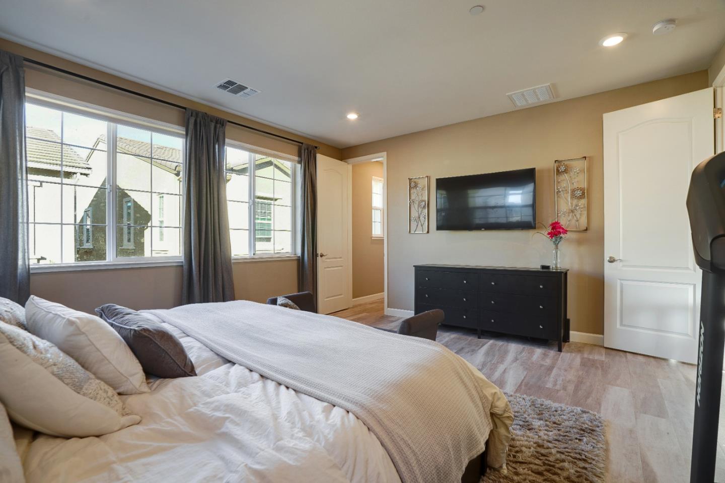 1429 Poppy Lane Hayward, CA 94545 - Photo 27 of 42