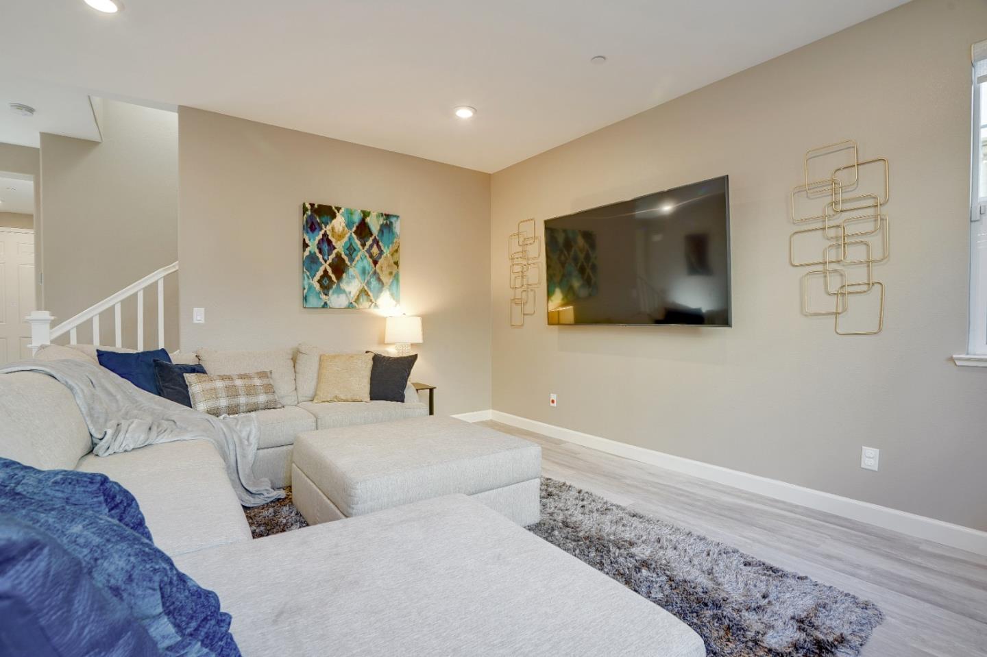 1429 Poppy Lane Hayward, CA 94545 - Photo 8 of 42