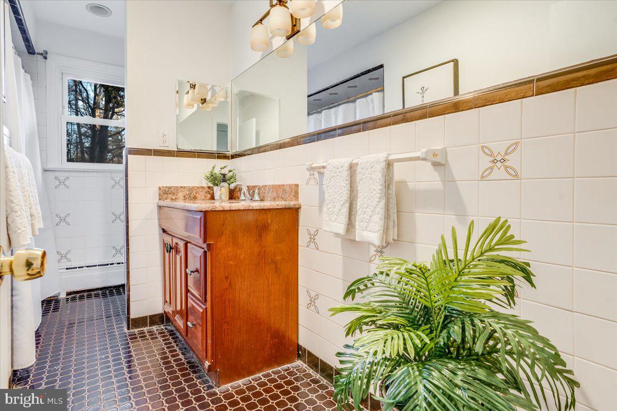 1029 Remington Road Wynnewood, PA 19096 - Photo 26 of 31 Gallery Image 26