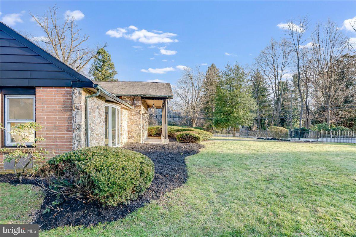 1029 Remington Road Wynnewood, PA 19096 - Photo 4 of 31 Gallery Image 4