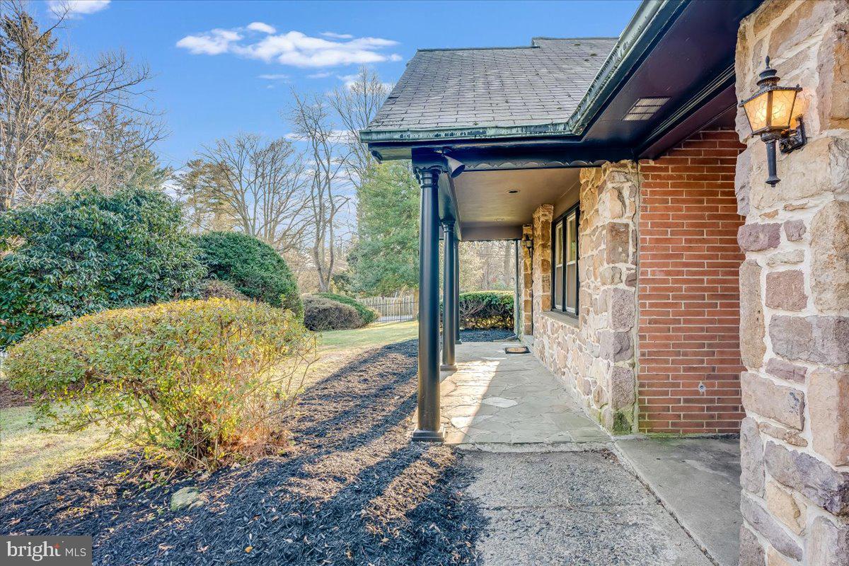 1029 Remington Road Wynnewood, PA 19096 - Photo 6 of 31 Gallery Image 6
