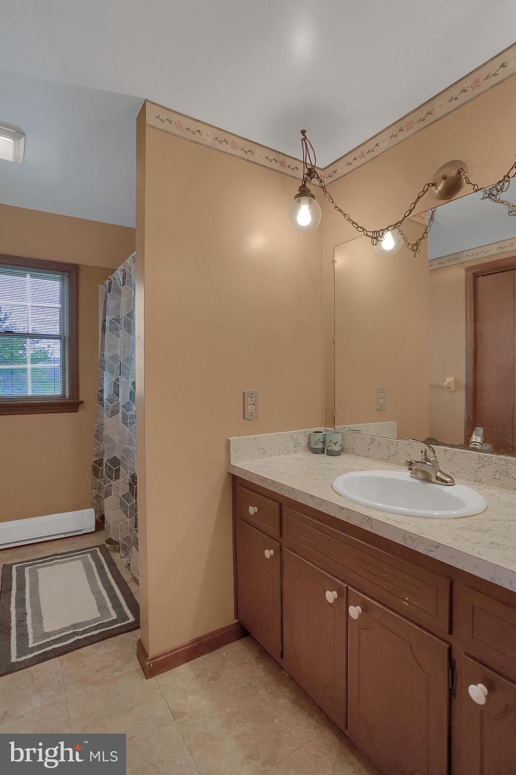 8256 Elizabethtown Road Elizabethtown, PA 17022 - Photo 11 of 39