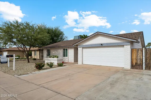 $515,000 | 902 West Barrow Drive, Chandler, AZ 85225