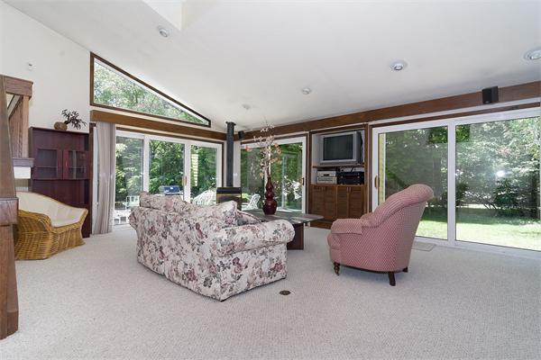 64 Evelyn Road Newton, MA 02468 - Photo 12 of 30 Gallery Image 12