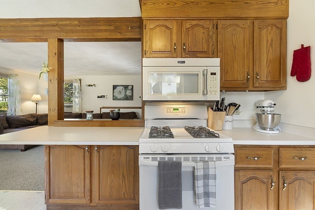 16 Margate Road, Unit A North Andover, MA 01845 - Photo 7 of 12 Gallery Image 7