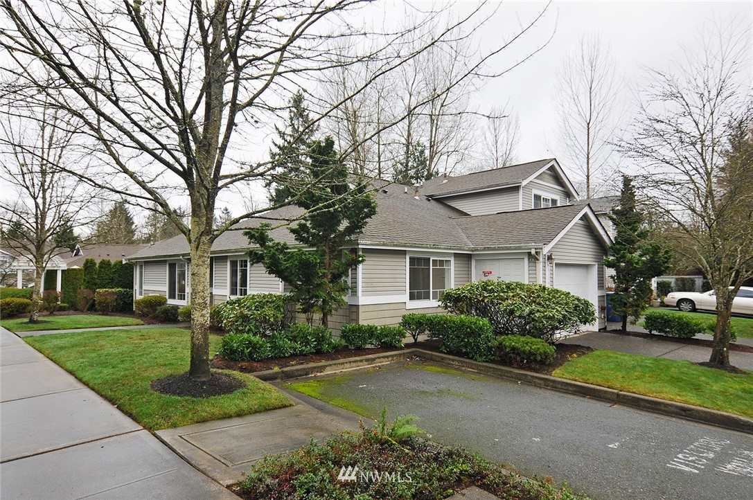 19163 110th Place Southeast, Unit 19159 Renton, WA 98055 - Photo 3 of 22 Gallery Image 3