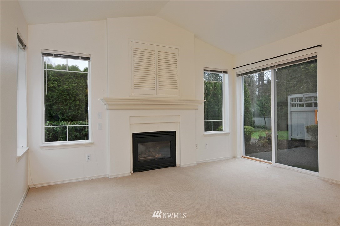 19163 110th Place Southeast, Unit 19159 Renton, WA 98055 - Photo 5 of 22 Gallery Image 5