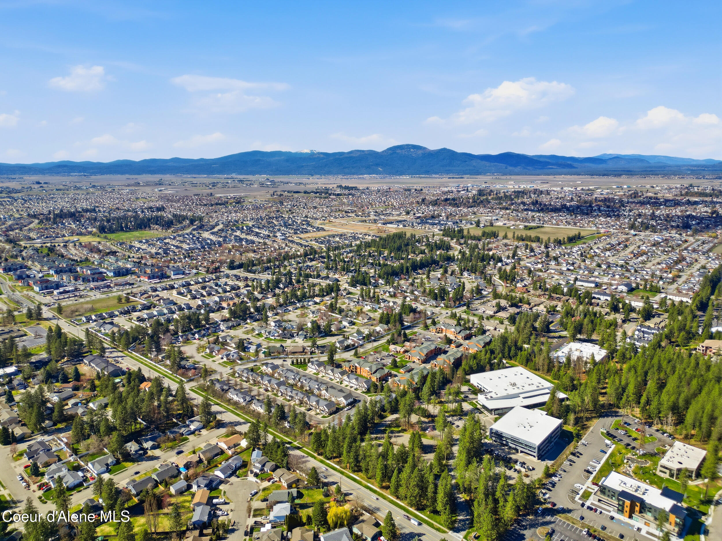 6800 North Spurwing Loop, Unit 202 Coeur D'Alene, ID 83815 - Photo 48 of 55 52_dji_0192