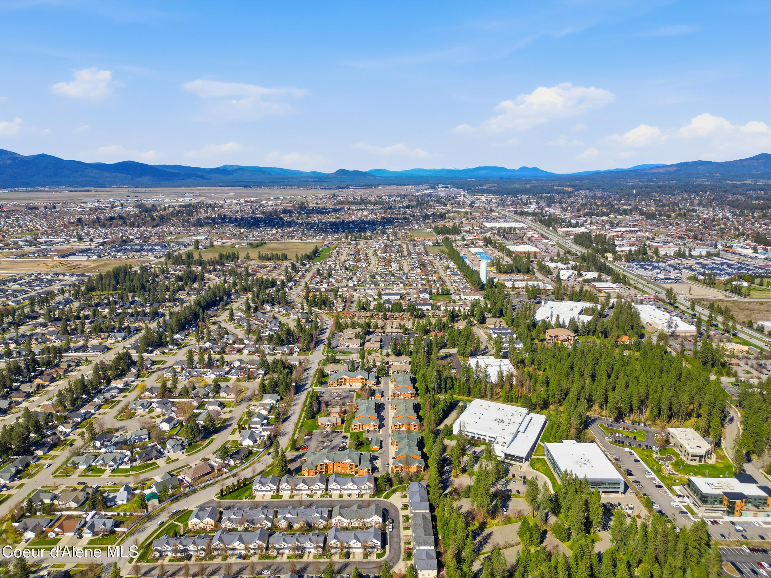 6800 North Spurwing Loop, Unit 202 Coeur D'Alene, ID 83815 - Photo 49 of 55 53_dji_0189