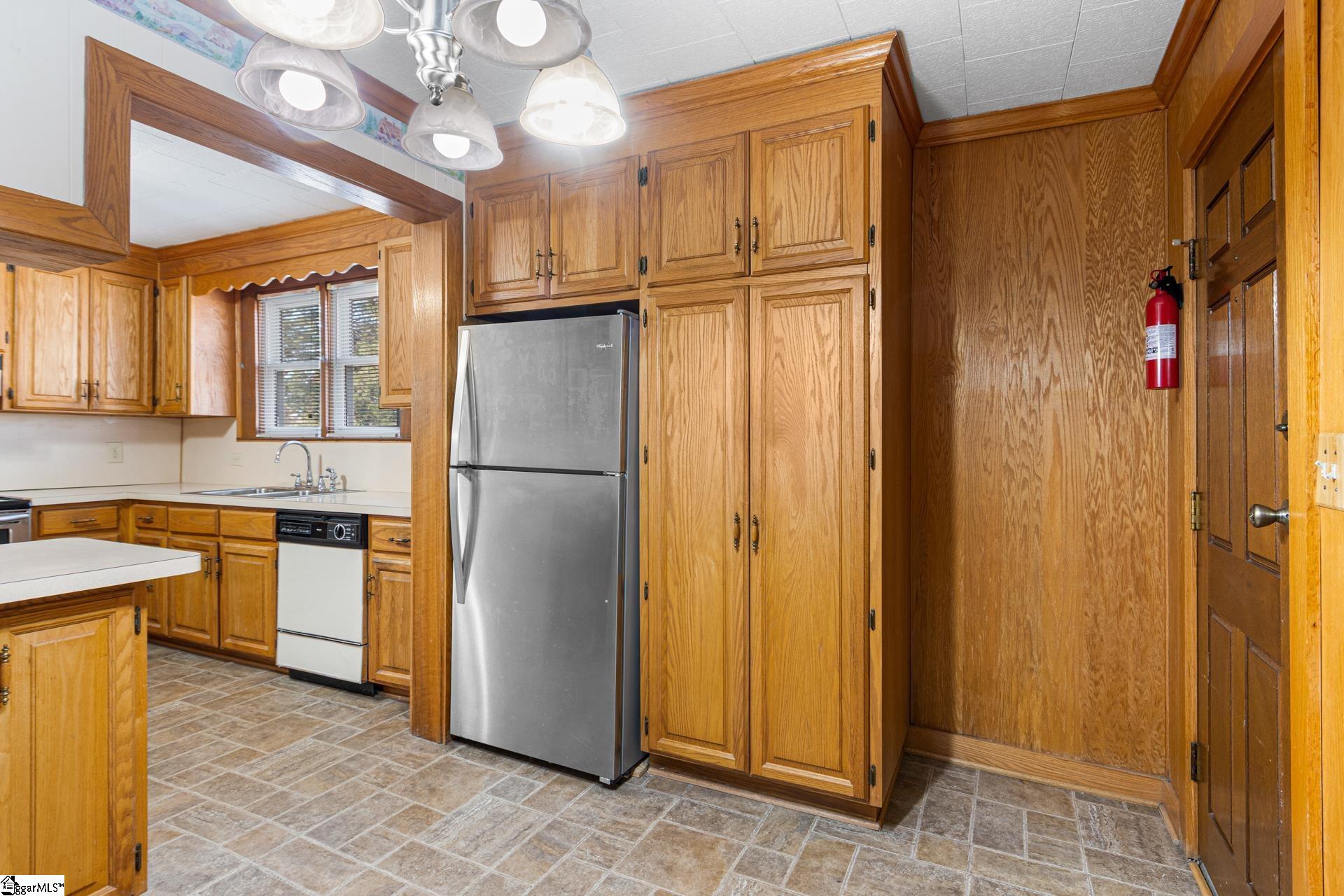 201 Mc Donald Street Whitmire, SC 29178 - Photo 15 of 35